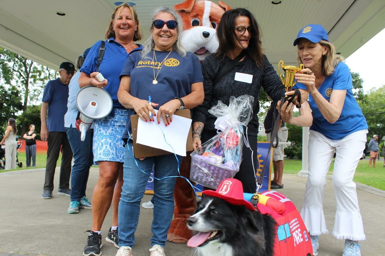 Sayville Rotary Pet Parade takes over Main Street | The Suffolk